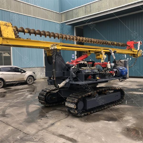 履帶光伏鉆孔機，光伏螺旋鉆孔機報價